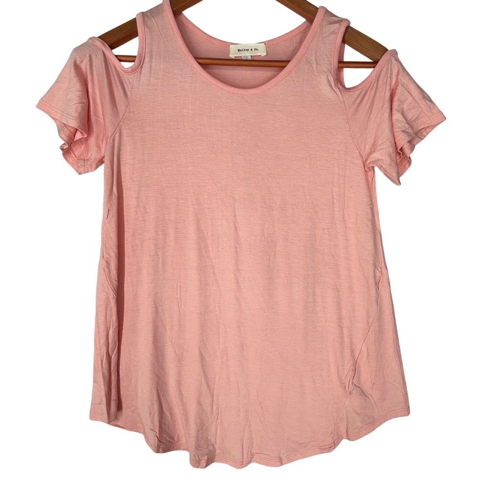 Hailey & Co Soft Pink Cold Shoulder Short-Sleeved Blouse Women's Size Small NWOT